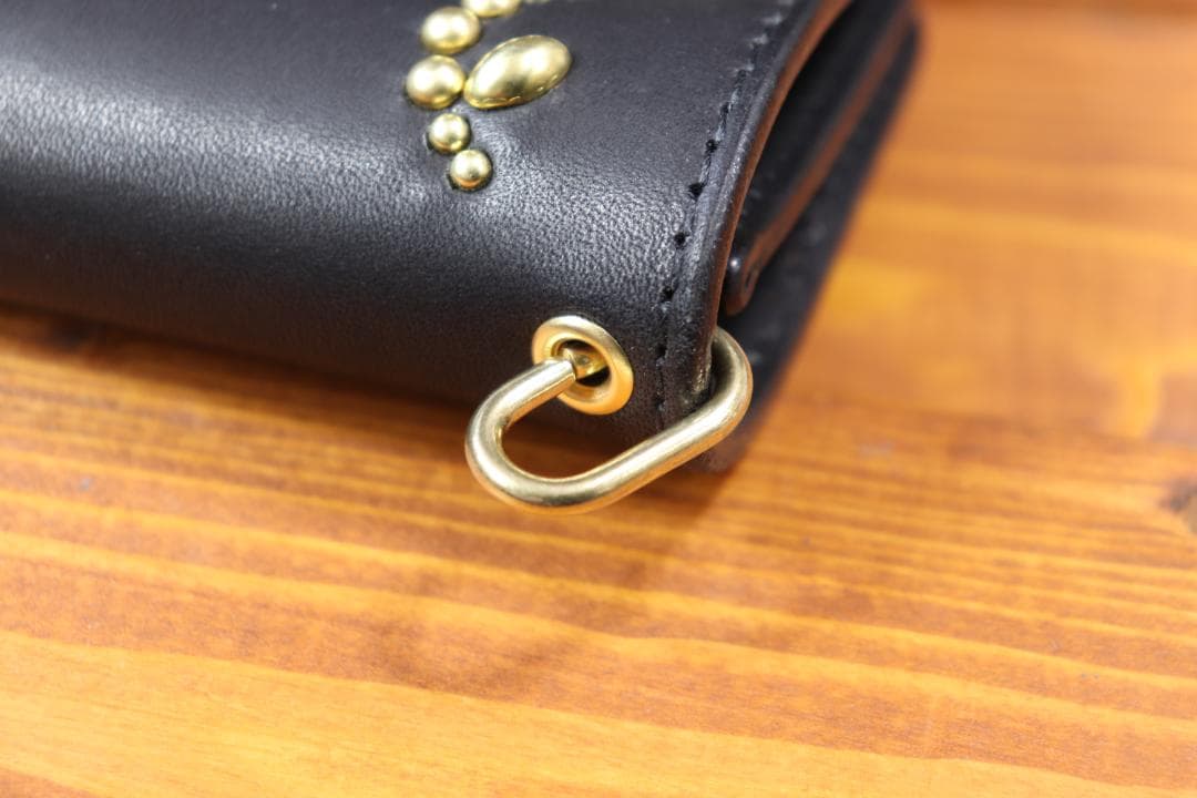 【即納商品】フラワー　スタッズロングウォレット