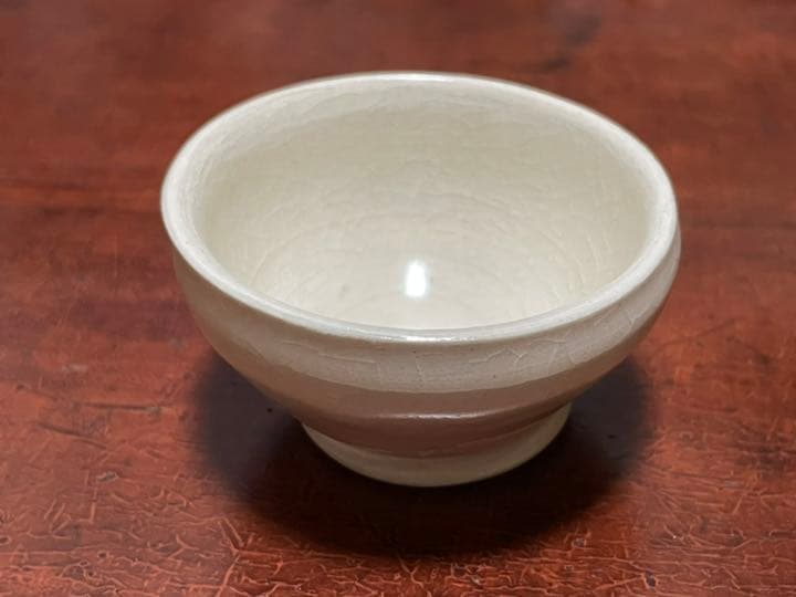 作家物　陶芸家　鯉江良二　ぐいのみ　白釉　白磁　盃　酒器　ぐい呑　酒盃