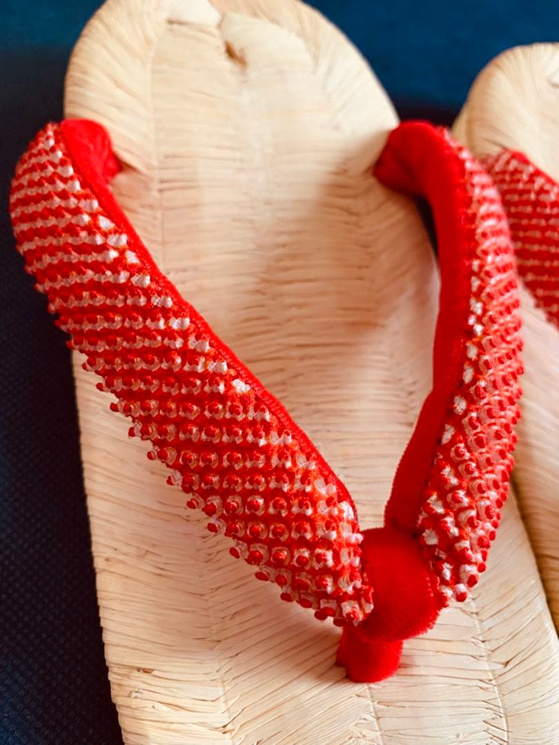 老舗伊と忠　本畳表草履　女の子　フォーマル　正絹絞りにベルベットの鼻緒　七五三