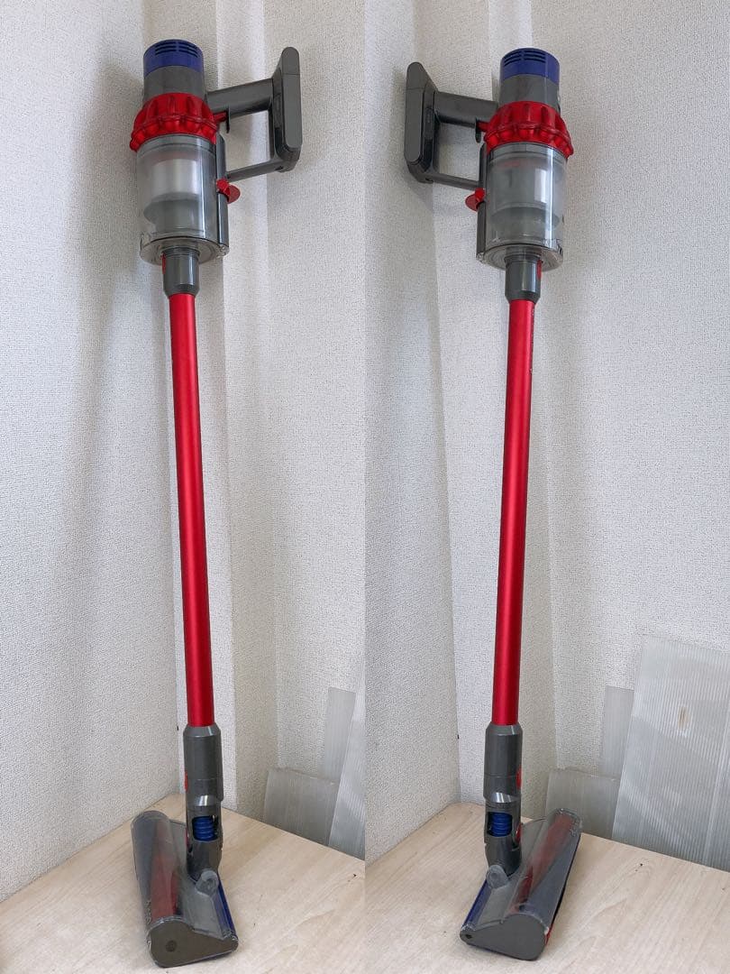 通電確認済 ダイソン コードレスクリーナー v10 サイクロン式 掃除機 中古品