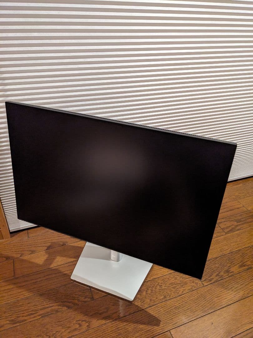 Dell デジタル ハイエンド シリーズ USB-C ハブモニター U2421E