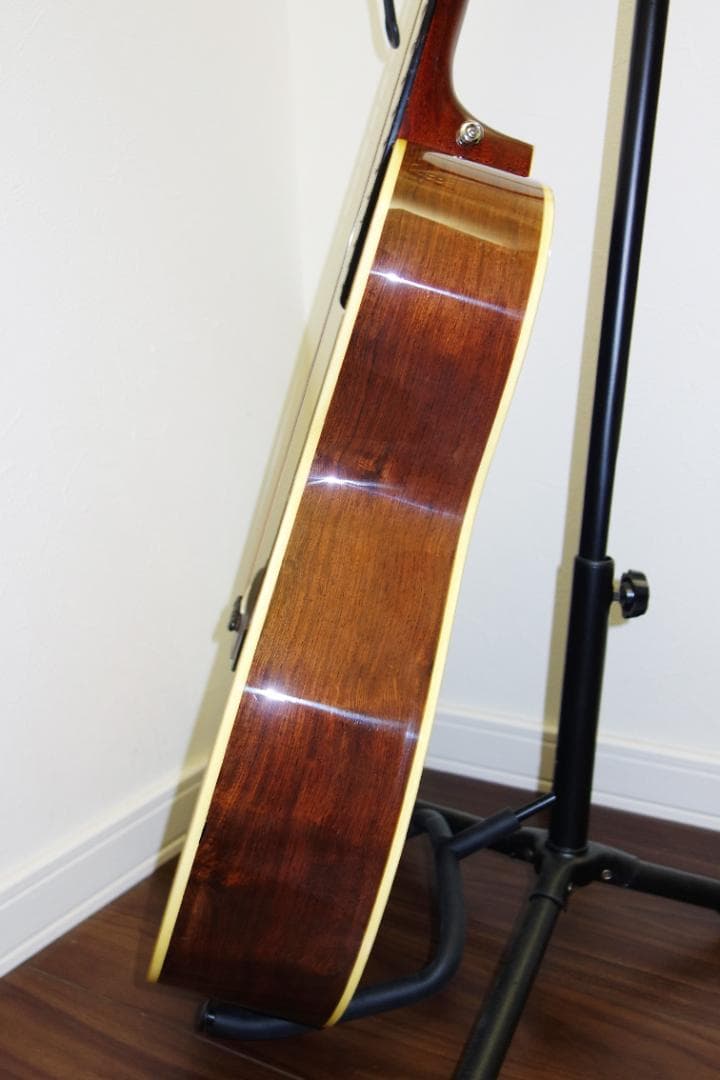 K.YAIRI　YF-00028 CUSTOM　恐らくハカランダ単板です