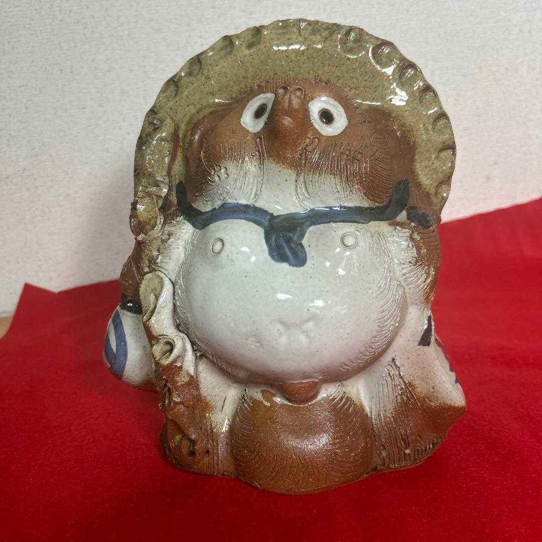 自宅保管品　狸の置物