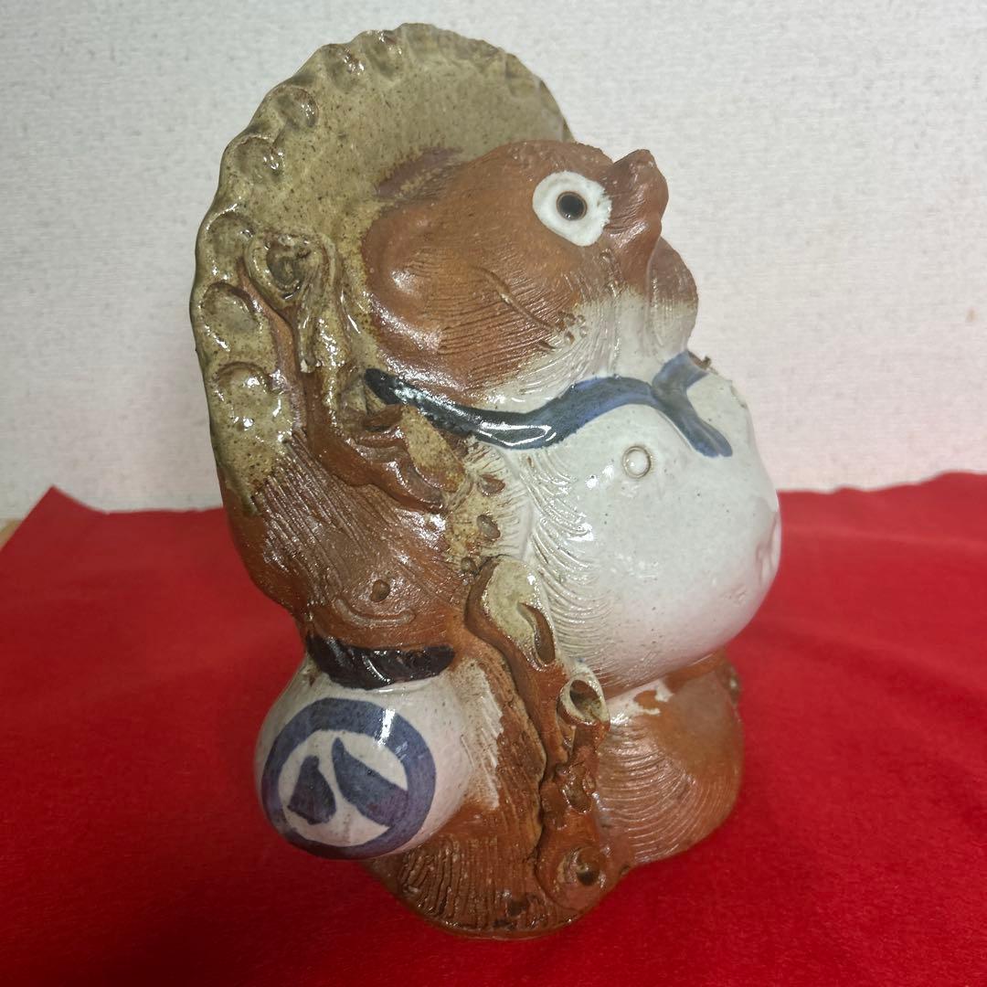 自宅保管品　狸の置物