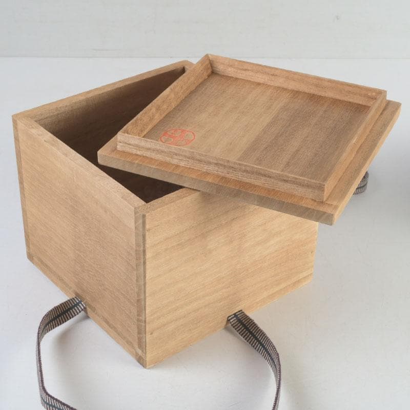 茶道具　人間国宝　荒川豊蔵作　志野茶碗　共箱　M　9744