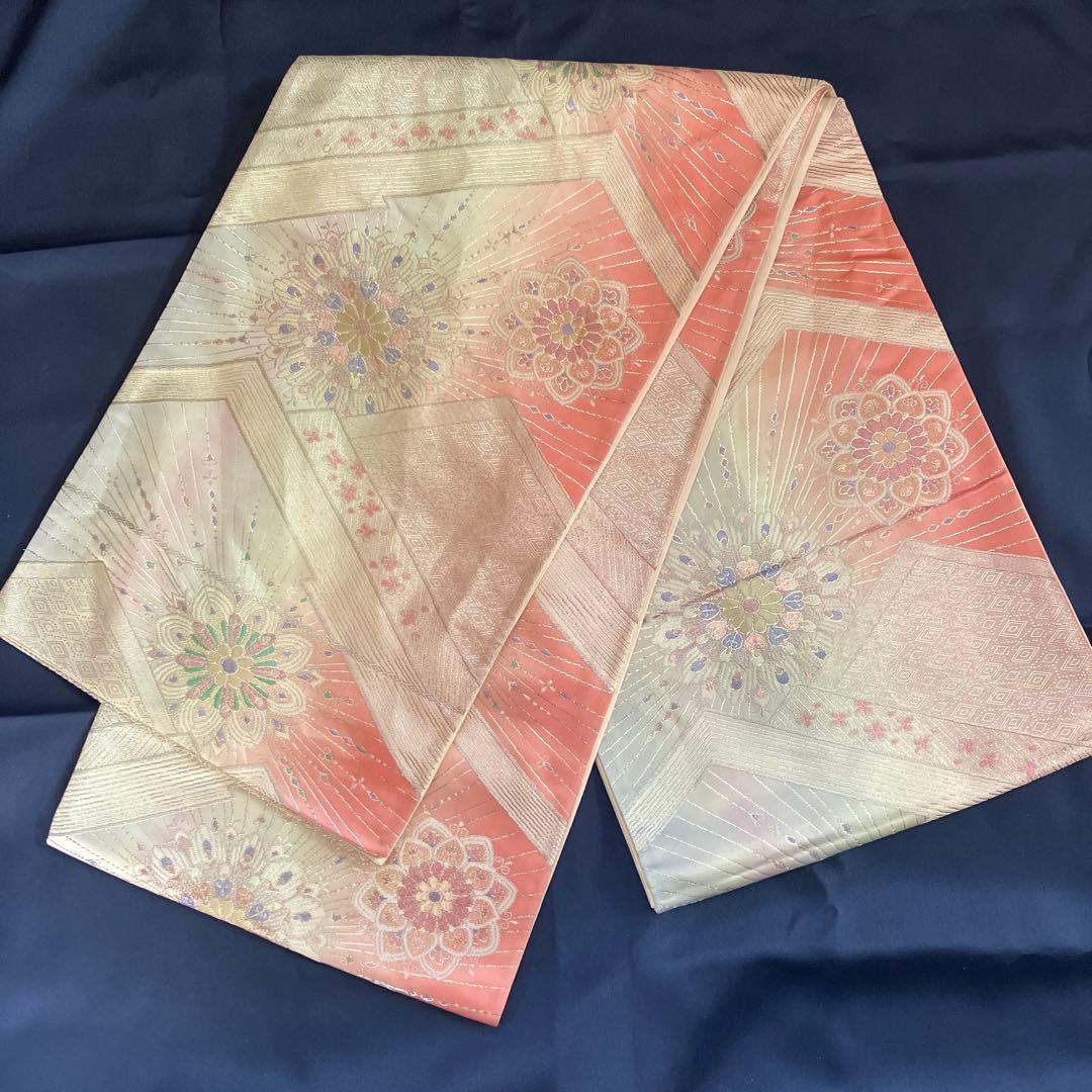 正絹振袖　Ｓサイズ　7点フルセット　黒地　雪輪　桜などの花　色半襟付　成人式