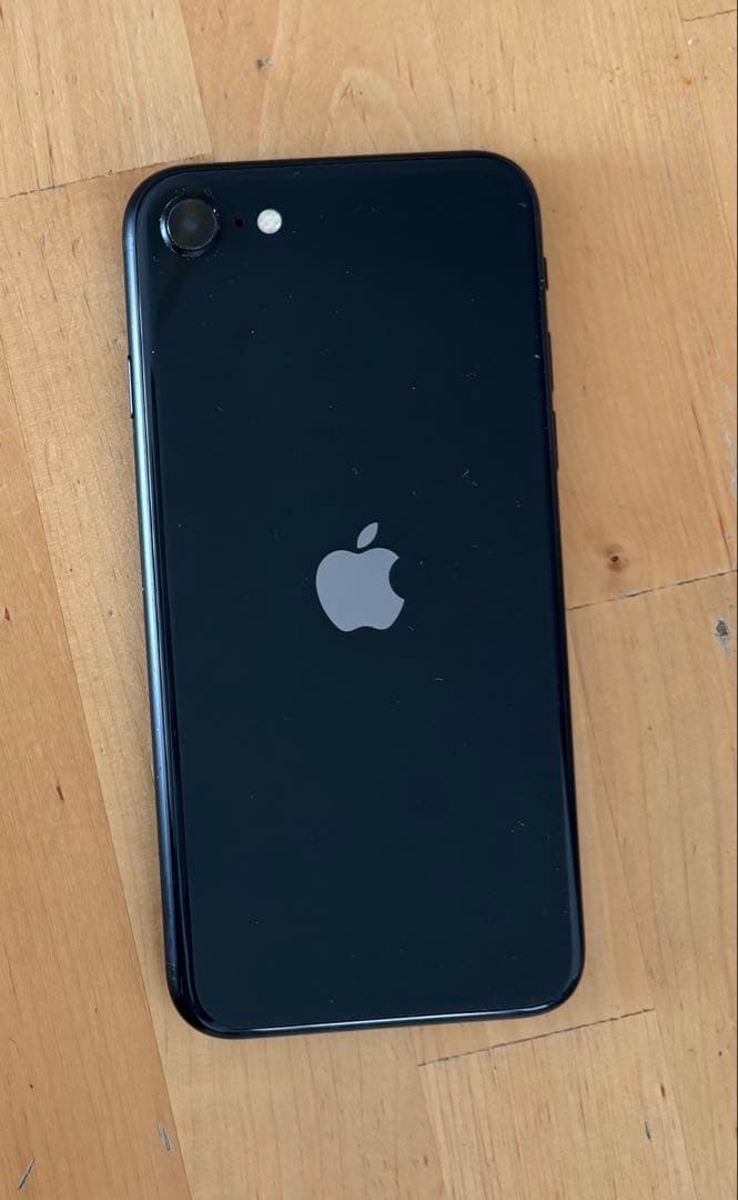 iPhone SE 第2世代 (ブラック)