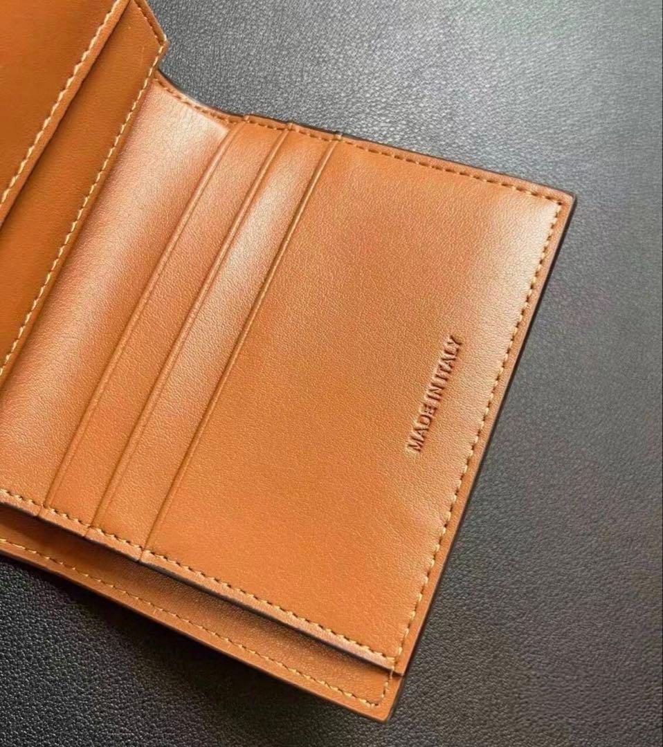 CELINE 本革三つ折り財布