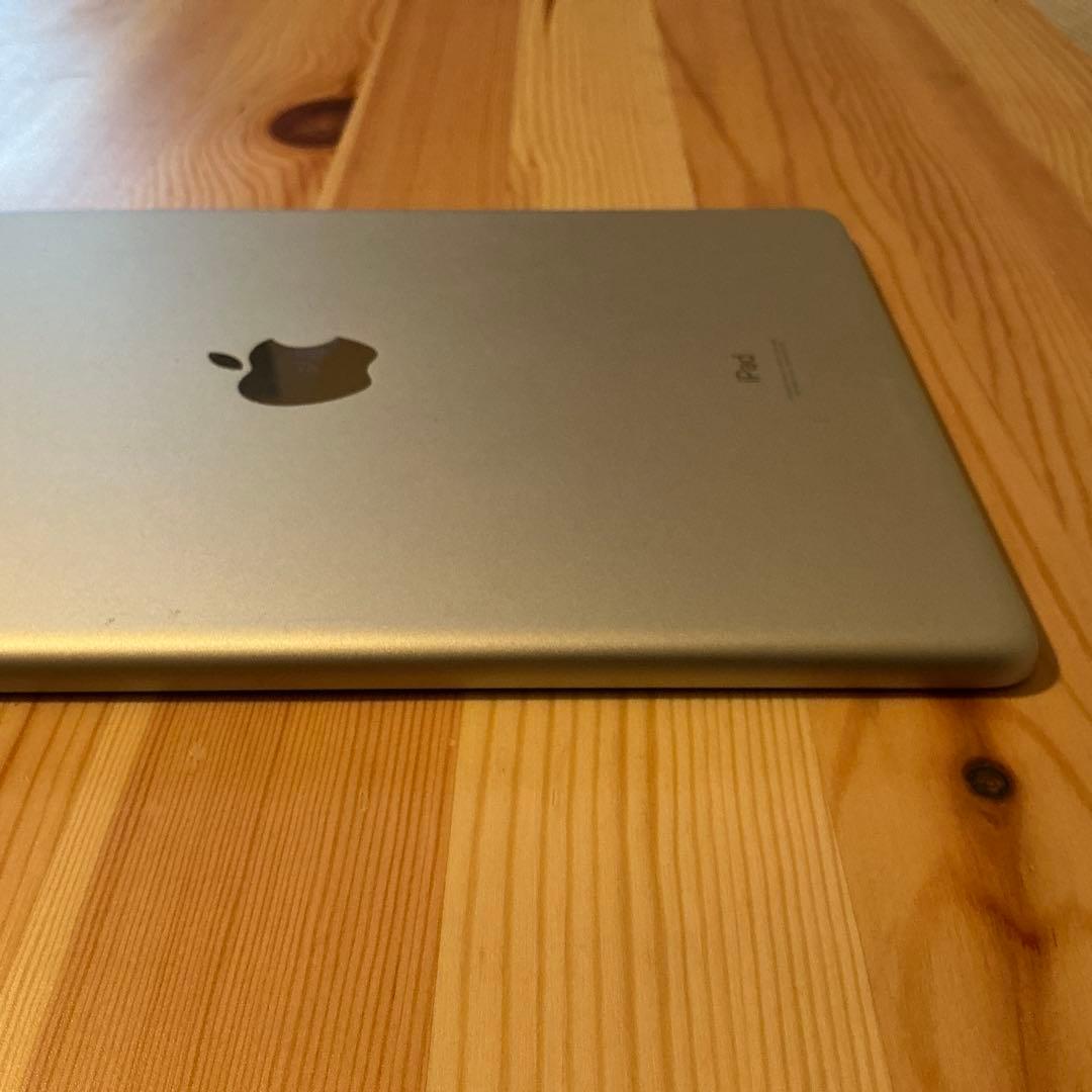 iPad 第9世代 シルバー 本体 ジャンク