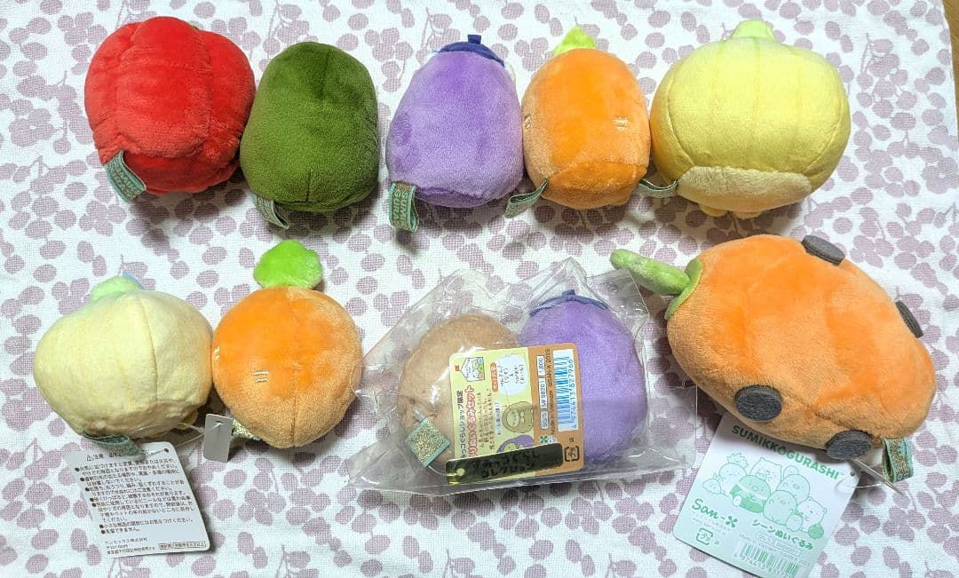 すみっコぐらし　たべもの王国　てのりぬいぐるみ