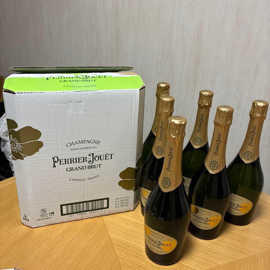 Perrier-JouëtGrand Brut750ml 6本セット※おまけ付き