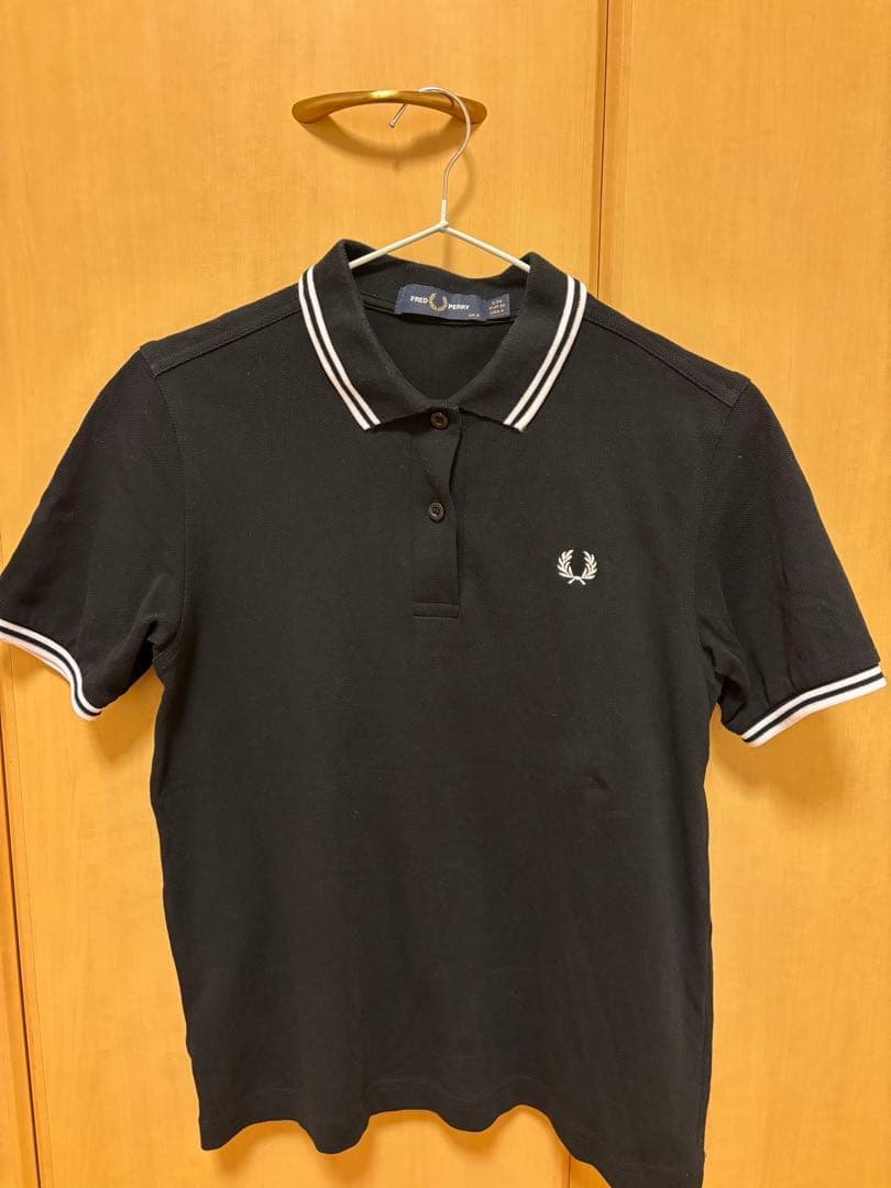 FRED PERRY ブラック ポロシャツ UK8