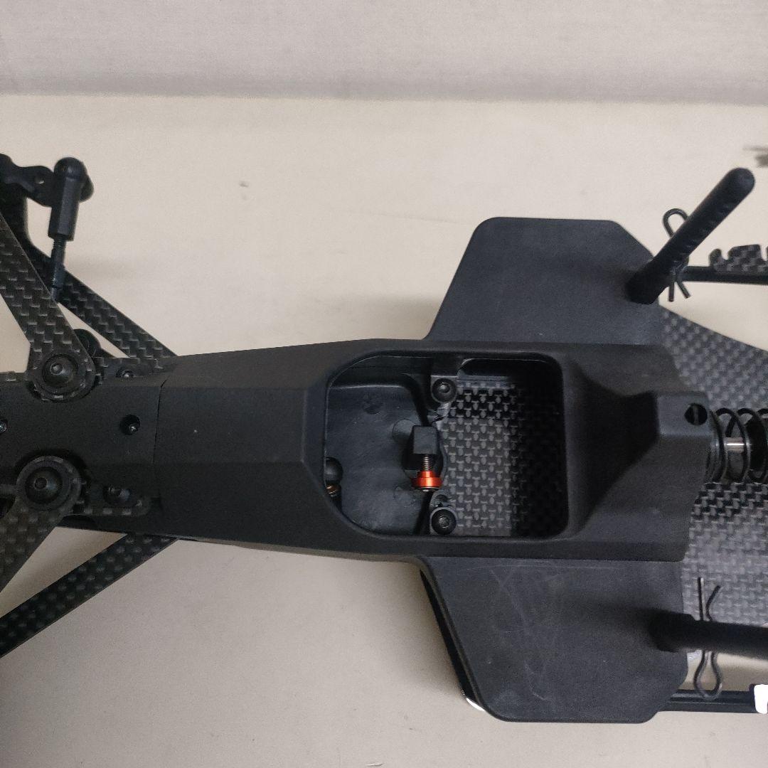 インフィニティ IF11 Ｆ1シャーシ スペアモノコック付き