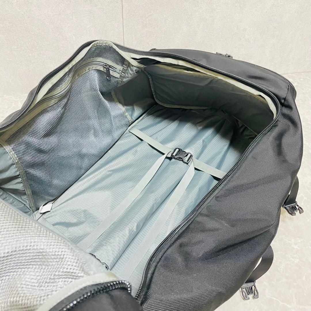 montbell モンベル　ウィリーダッフル80 80L 大容量　キャリーバッグ