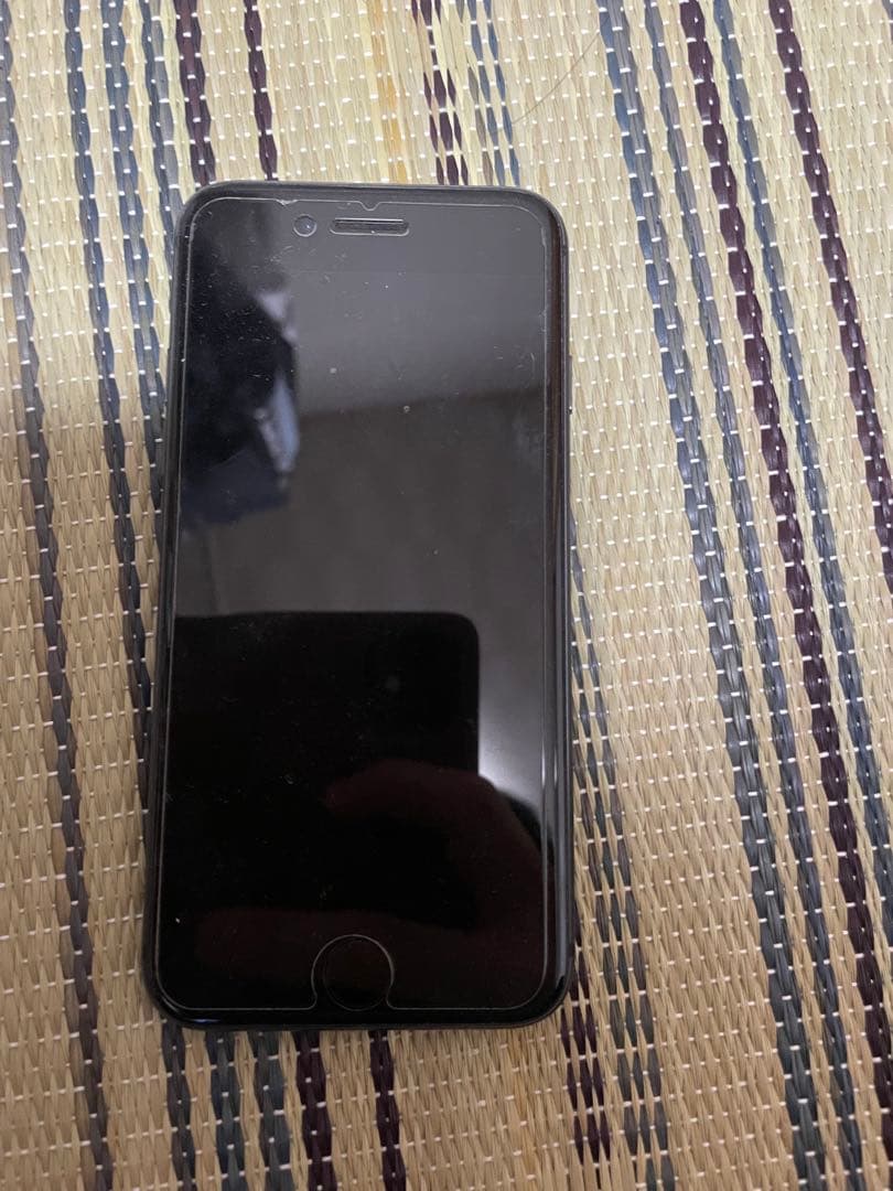 値下げ交渉可「バッテリー85%」Apple iPhone 8スペースグレイ　本体