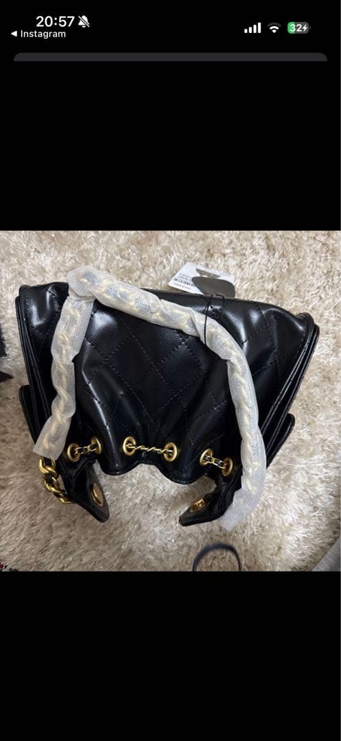 さ*り様 CHANEL 黒 レザー ショルダーバッグ