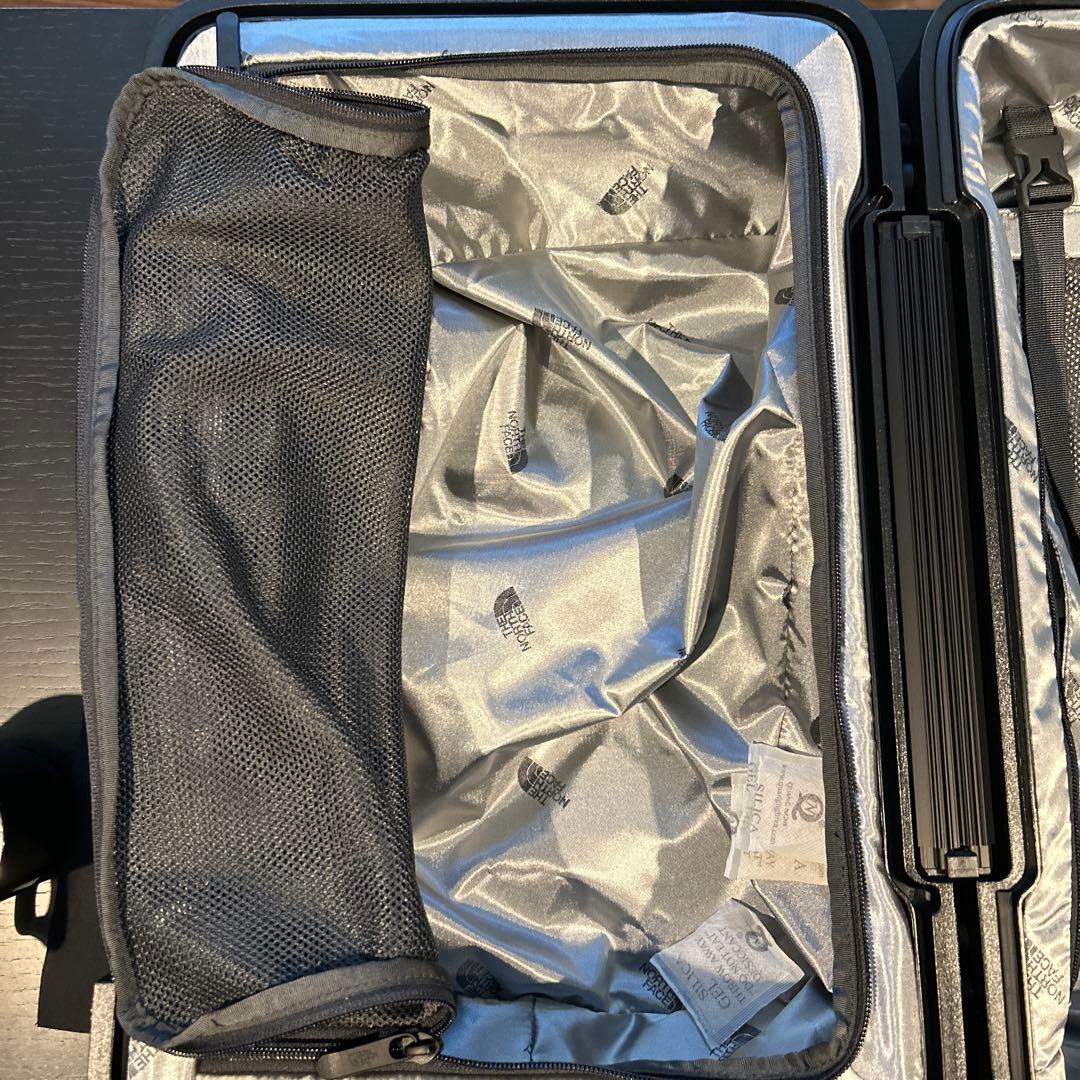 【THE NORTH FACE】キャリーケース（ブラック）