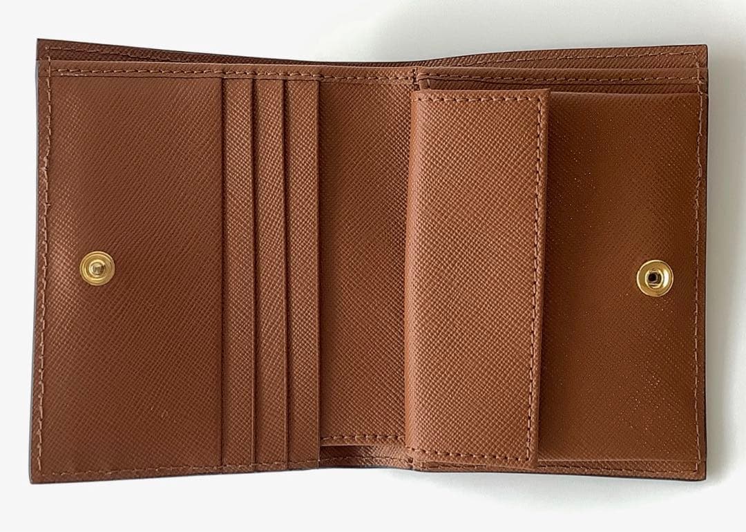 新品★マルニ★MARNlサフィアーノバイフォールドウォレット２つ折り財布★茶系