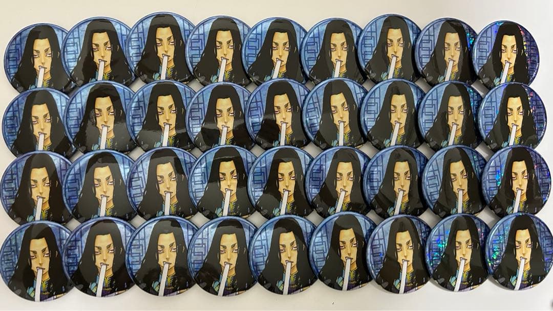 場地圭介　缶バッジ×36 最後の世界線