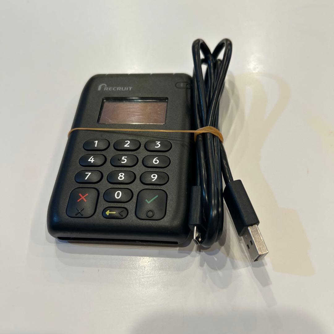 RECRUIT カードリーダー　Airpay(エアペイ