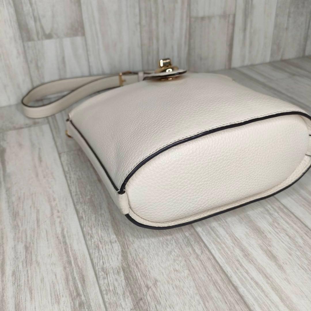 55 COACH コーチ　レザー　ショルダーバッグ