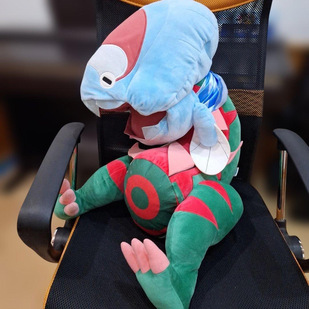 ポケモン　エラがみ！　ウオノラゴン　ぬいぐるみ