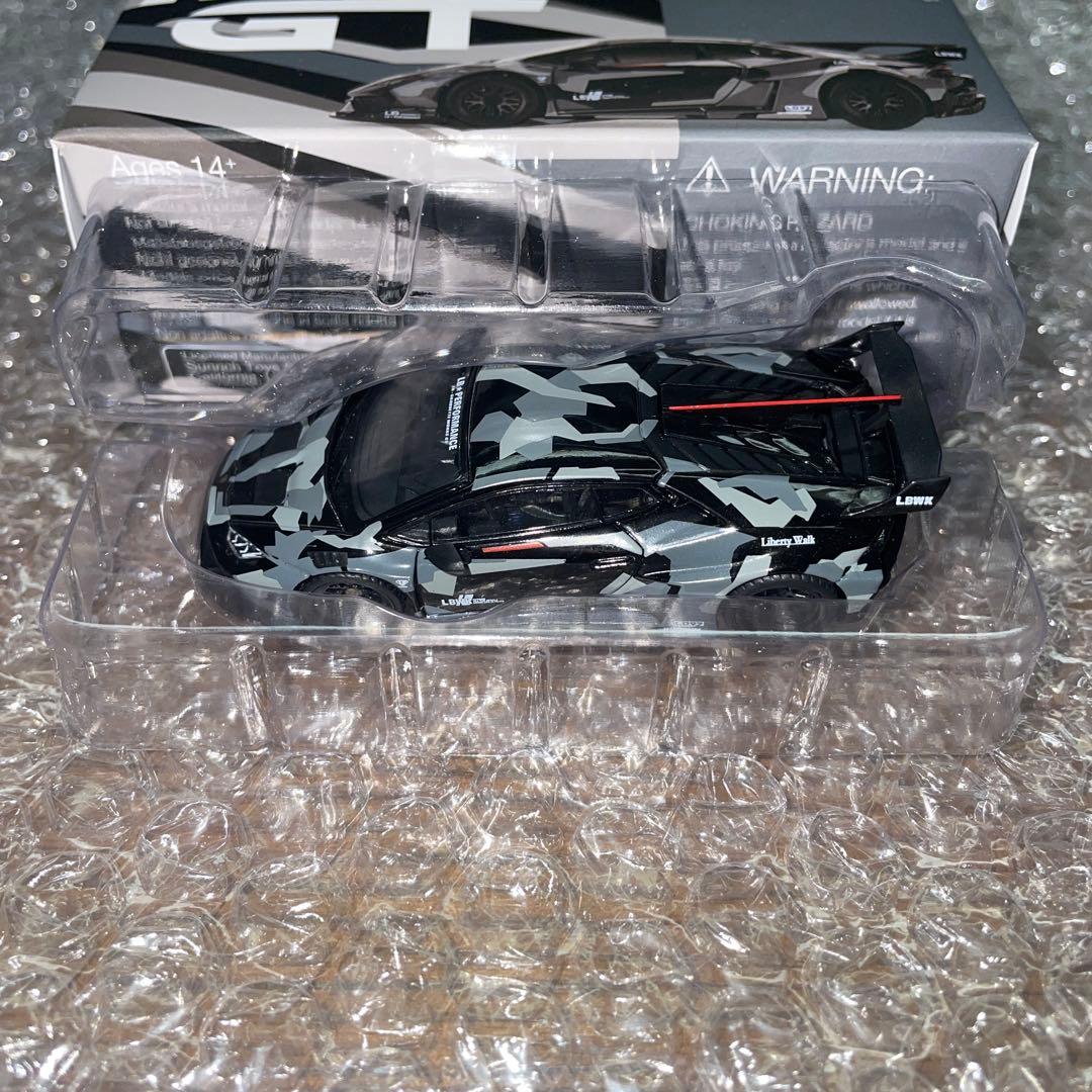 MINIGT LBWK 1/64 ランボルギーニ ウラカン カモフラージュ