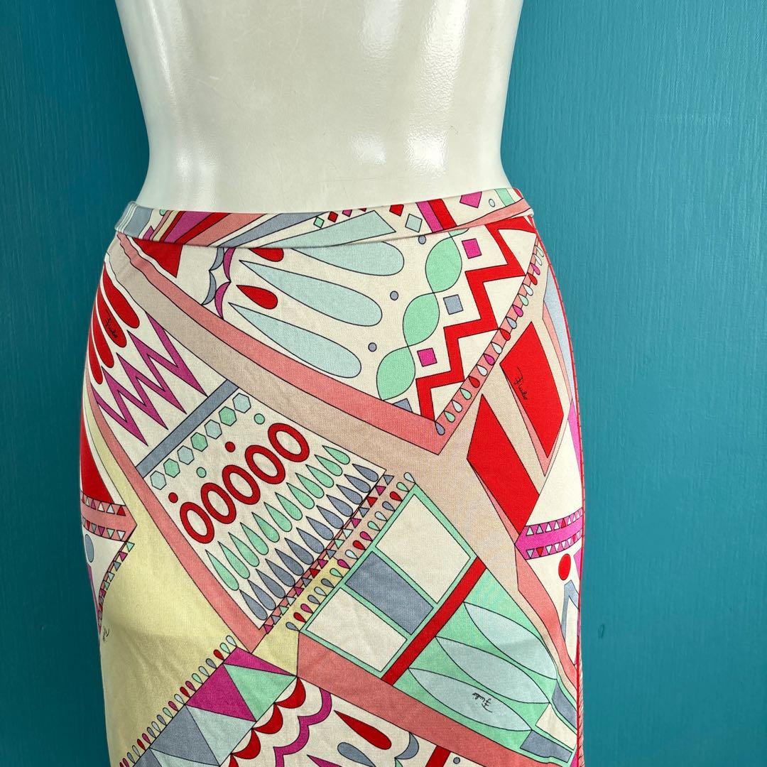 1521 エミリオプッチ　幾何学模様 タイトスカート ひざ丈　シルク