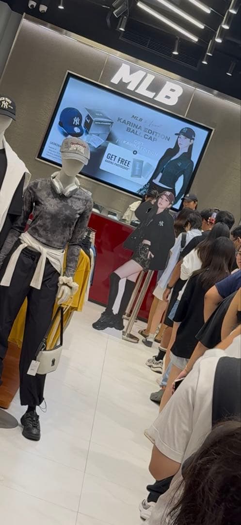 N*o様 MLB×aespa カリナ KARINA LAグレー 57 日本未発売