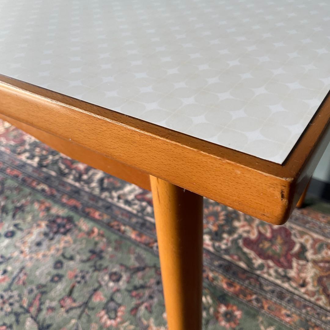 昭和レトロ　ミッドセンチュリー　北欧ヴィンテージ風　ダイニングテーブル