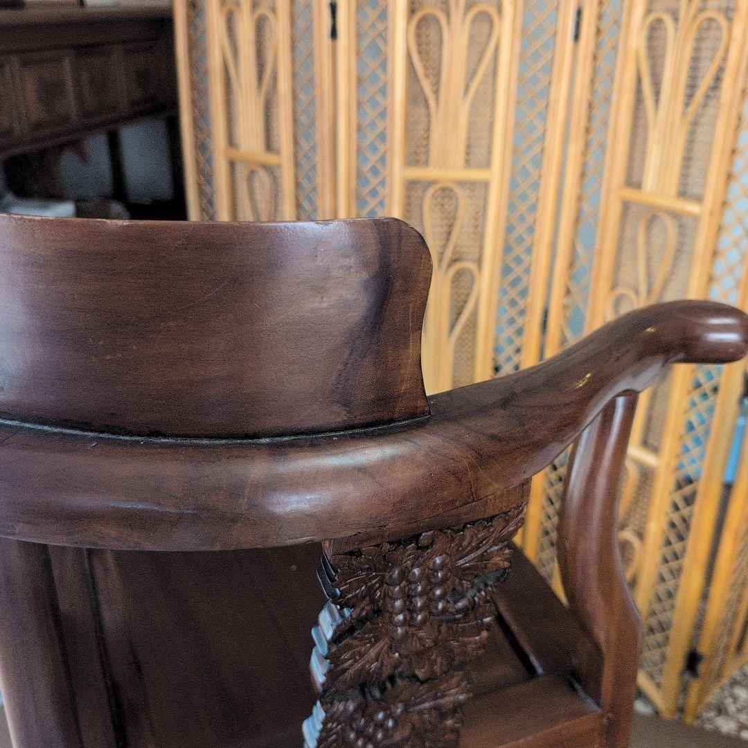 彫刻入り木製アジアン家具 約80cm(椅子.1脚)