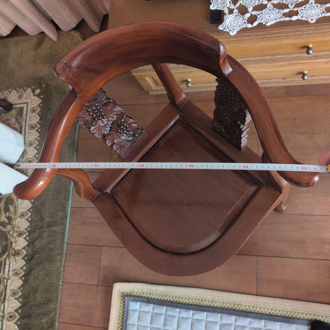 彫刻入り木製アジアン家具 約80cm(椅子.1脚)