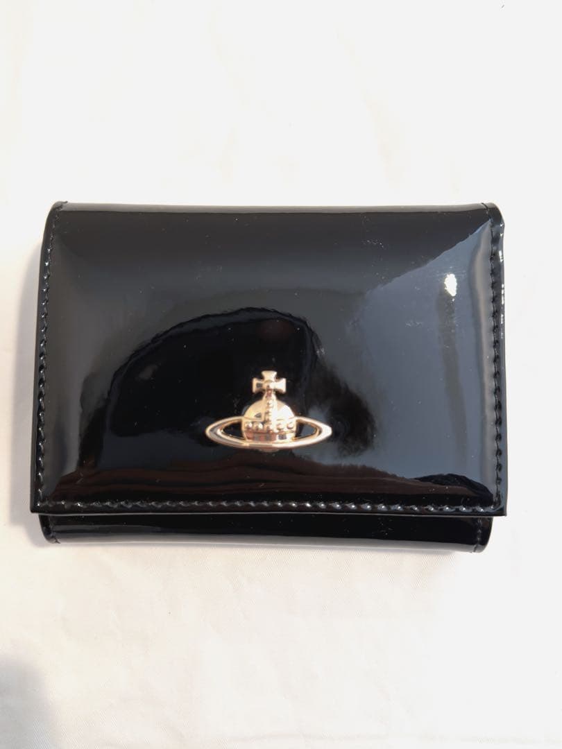 【新品未使用】Vivienne Westwood 三つ折り財布 ブラック 大人気