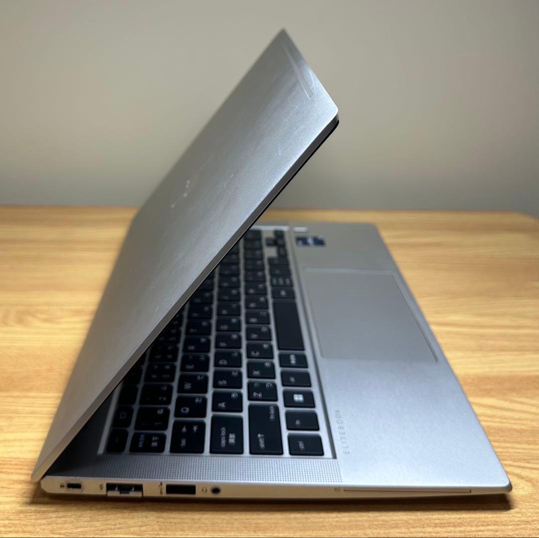 超美品 HP ノートパソコン Corei5 gen12,8/256,サクサク動く