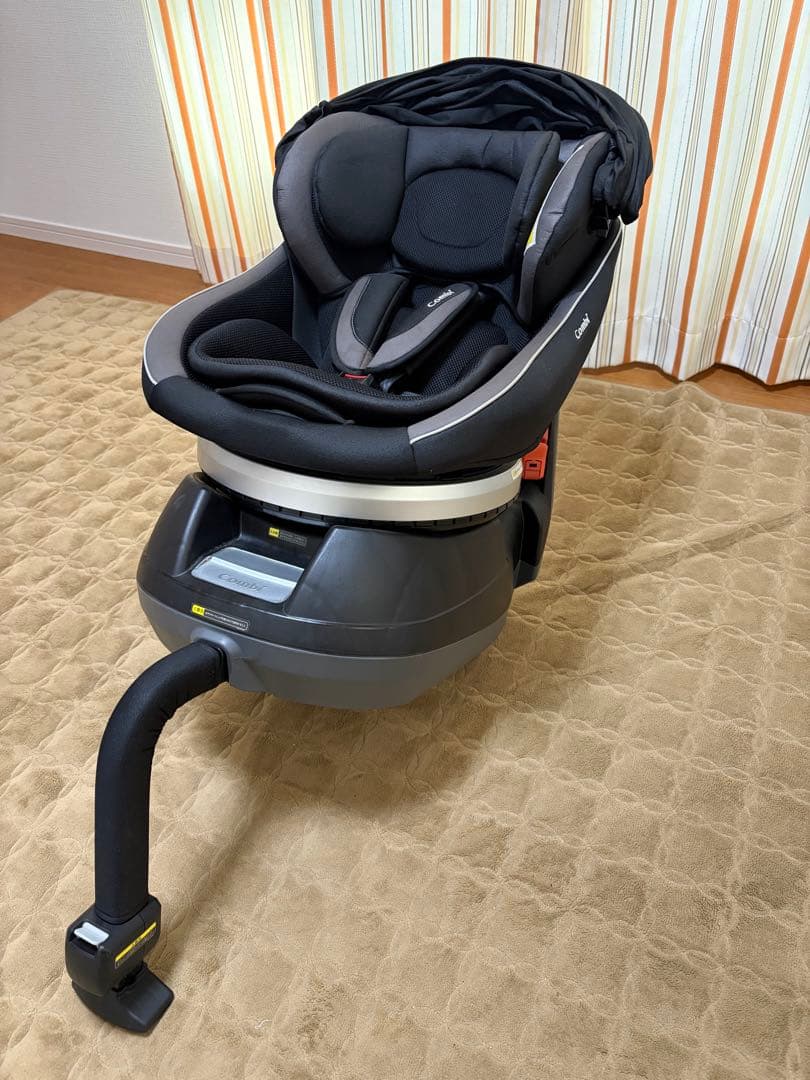 「TED」　チャイルドシート コンビ　CB-UTC