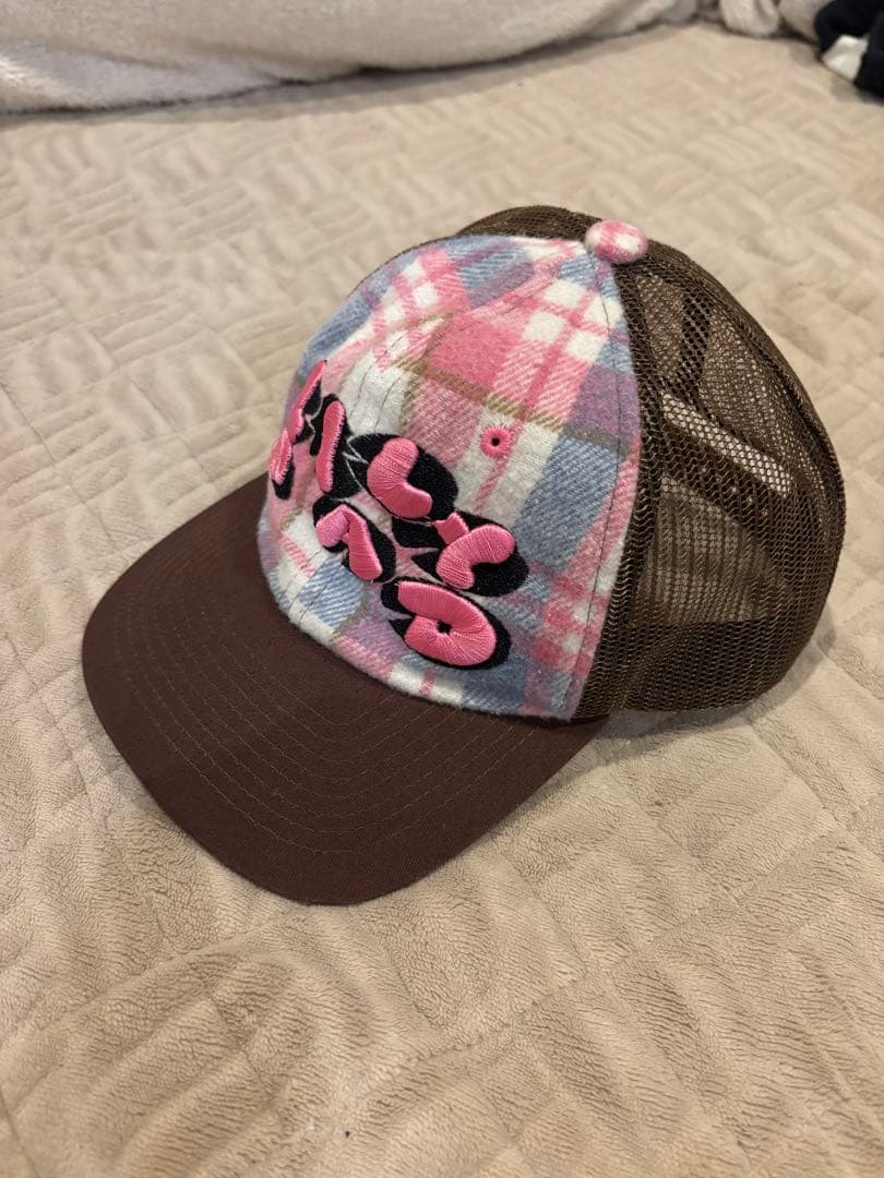 LILY PAD トラッカーキャップ ピンク・ブラウン