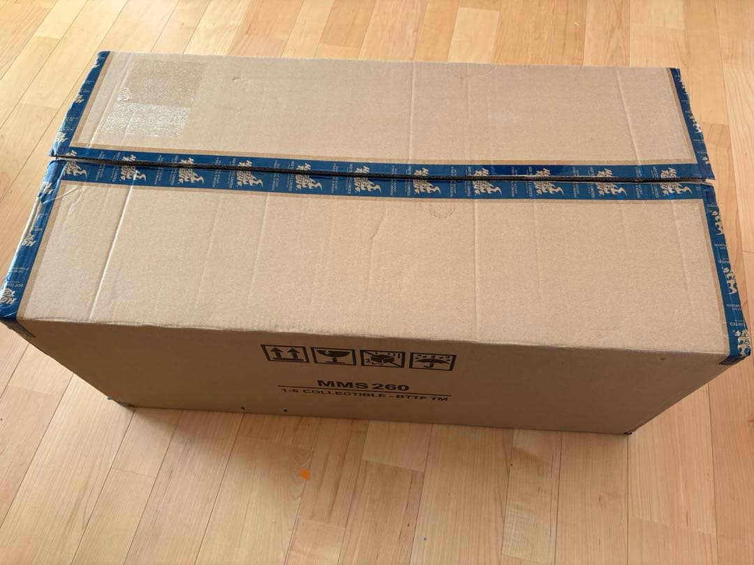 バック・トゥ・ザ・フューチャー 1/6 デロリアン ホットトイズ(part1)