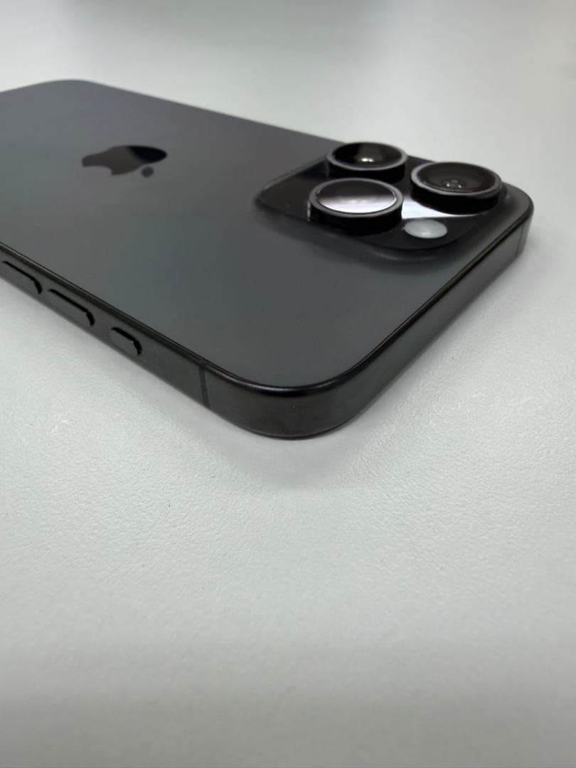 iPhone15ProMAX ブラックチタニウム　512G