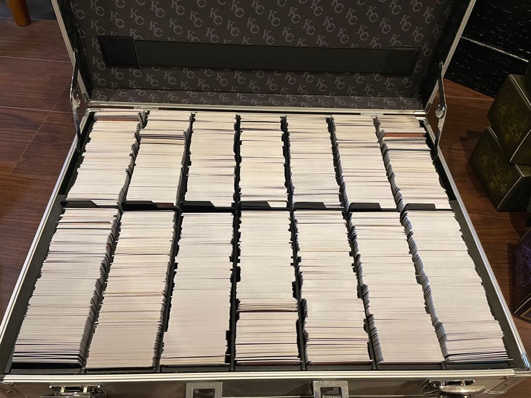 遊戯王　スーパーレア以上　9000枚　引退　まとめ売り