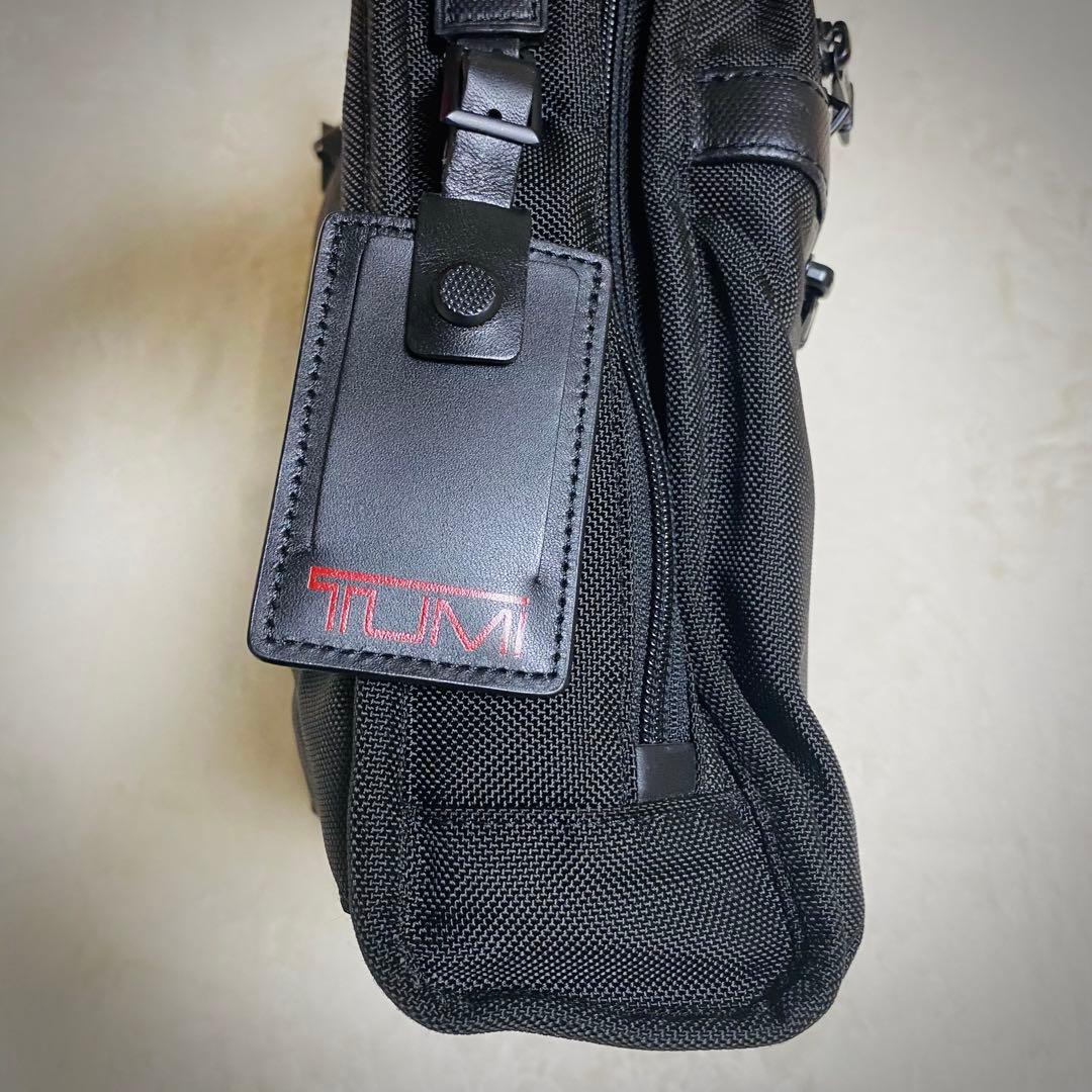 TUMI【最高峰 ALPHA2】26114D2 PC 17インチ対応 2way