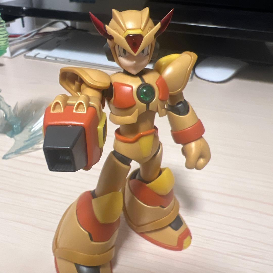 【組立済】コトブキヤ　ロックマンX マックスアーマー ハイパーチップVer.