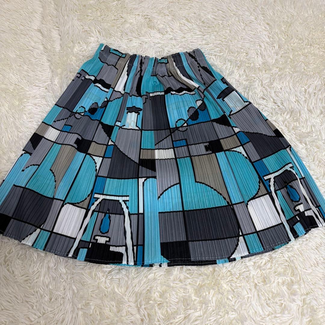 【極美品】プリーツプリーズ イッセイミヤケ スカート 幾何学 3