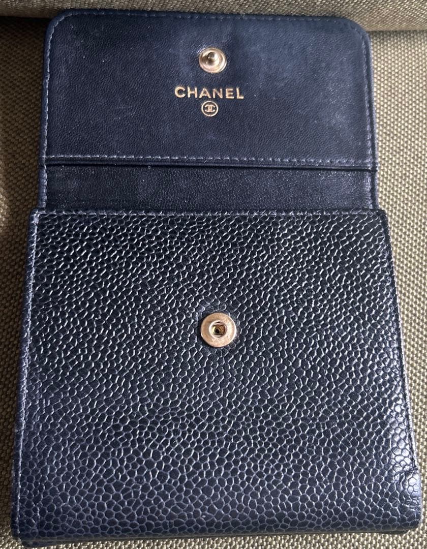 CHANEL/シャネル/キャビアスキン/三つ折り/Wホック/財布/ホック訳あり