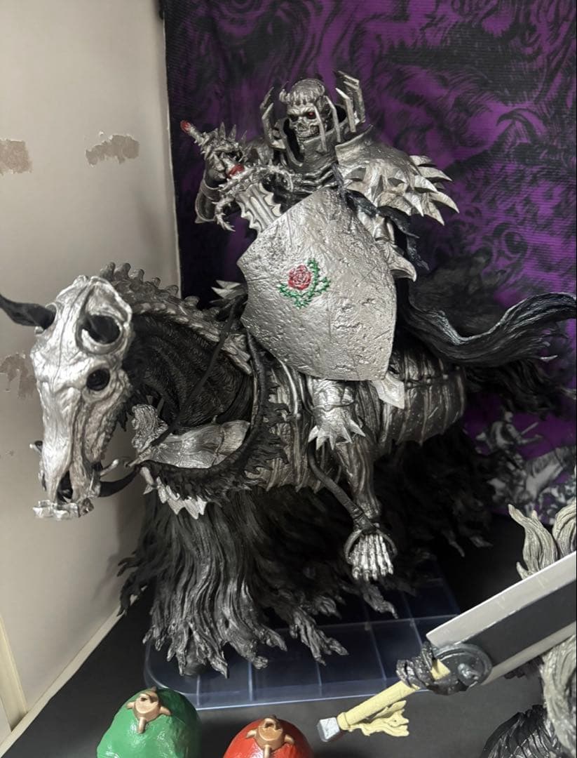 ベルセルク　一番くじ　フィギュア