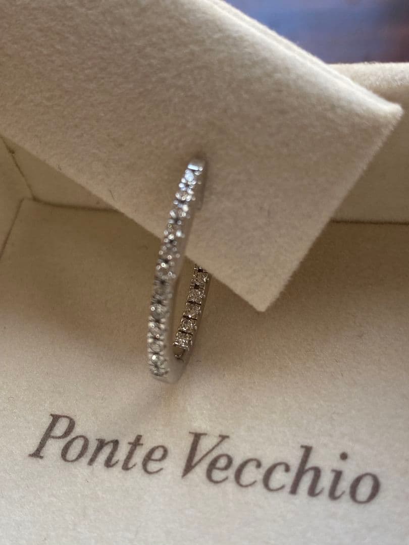 Ponte Vecchioホワイトゴールド＊ダイヤ＊フープピアス片耳