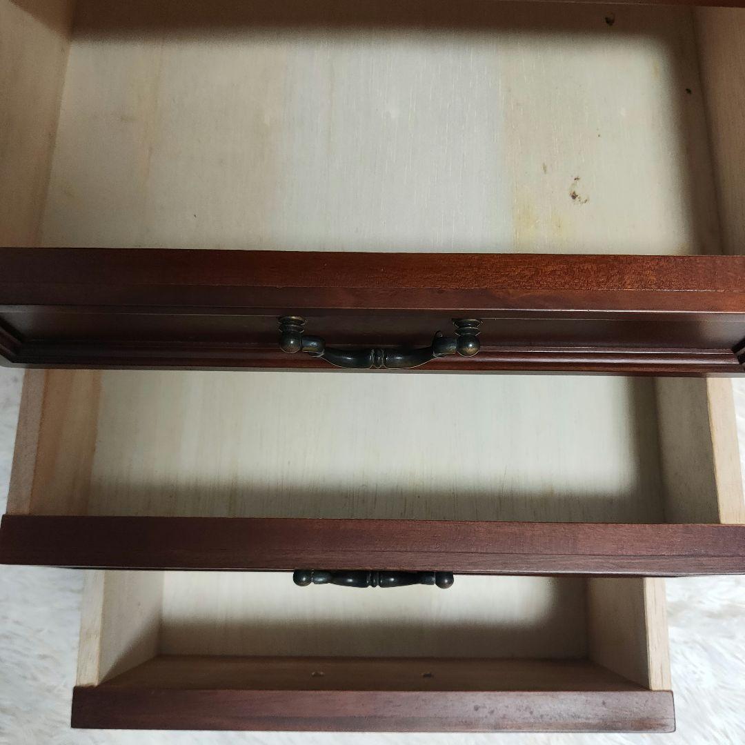 送料込み◎サイドチェスト　Sri　Tokai　東海家具　国産　猫足　アンティーク