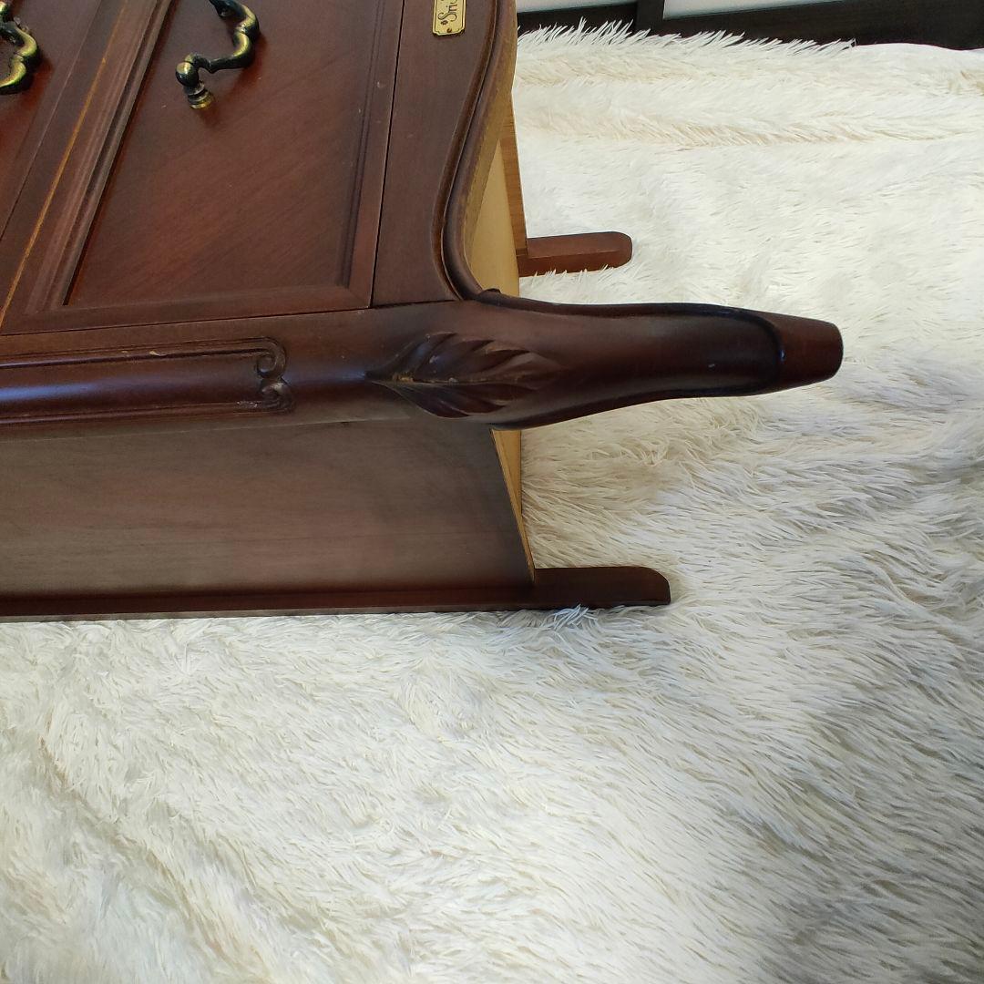 送料込み◎サイドチェスト　Sri　Tokai　東海家具　国産　猫足　アンティーク