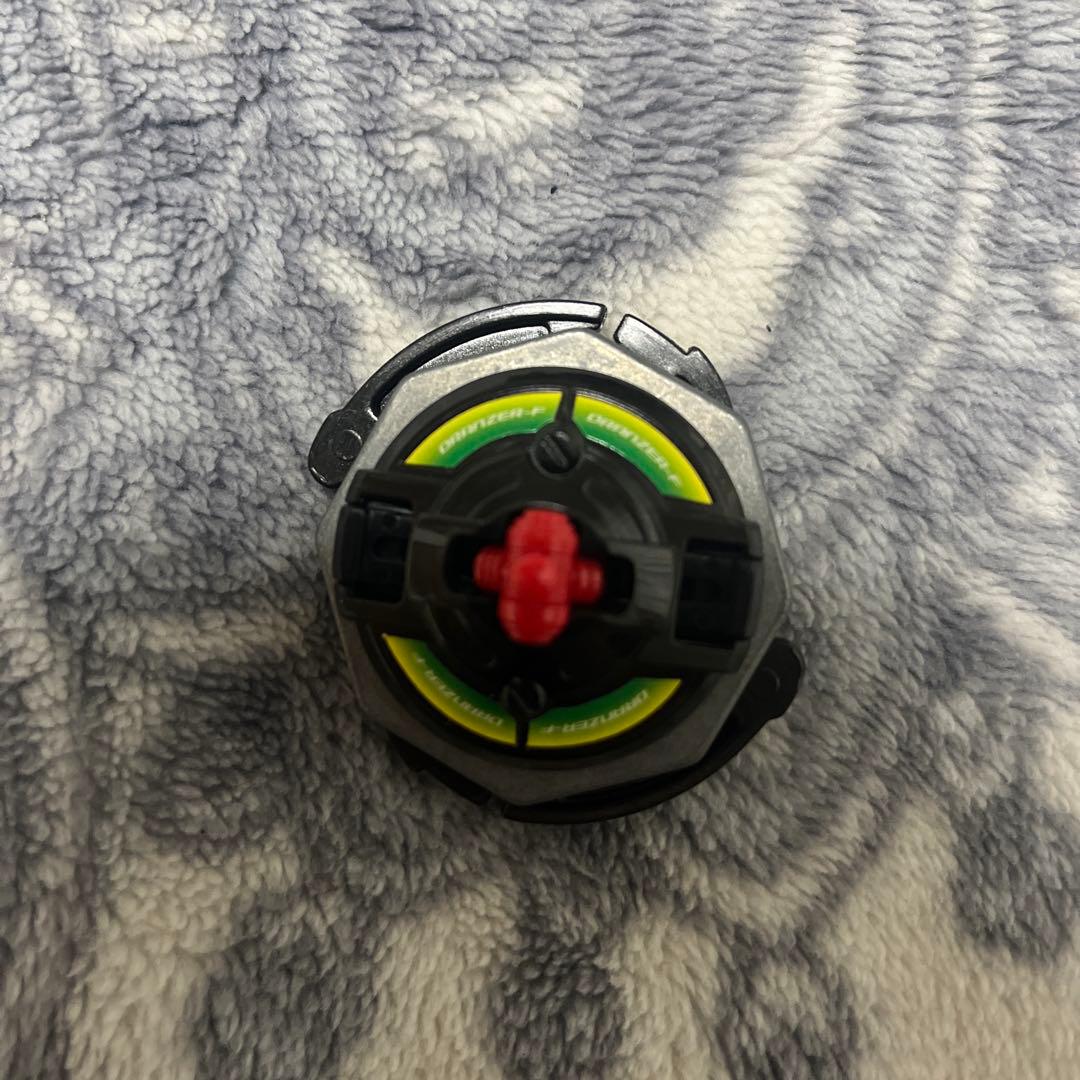 爆転シュートベイブレード ドランザーF、ブラックドランザー