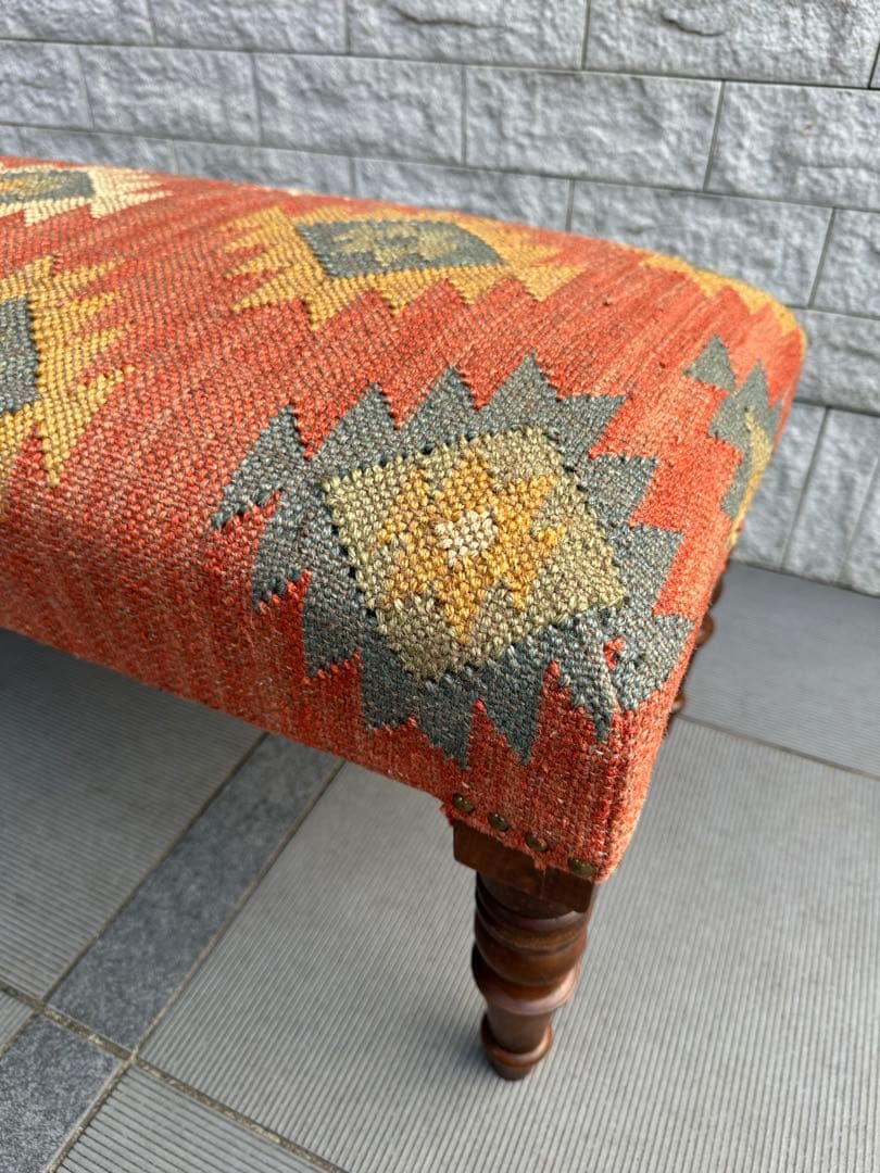 Ne WORKS キリム刺繍 木製脚ベンチスツール