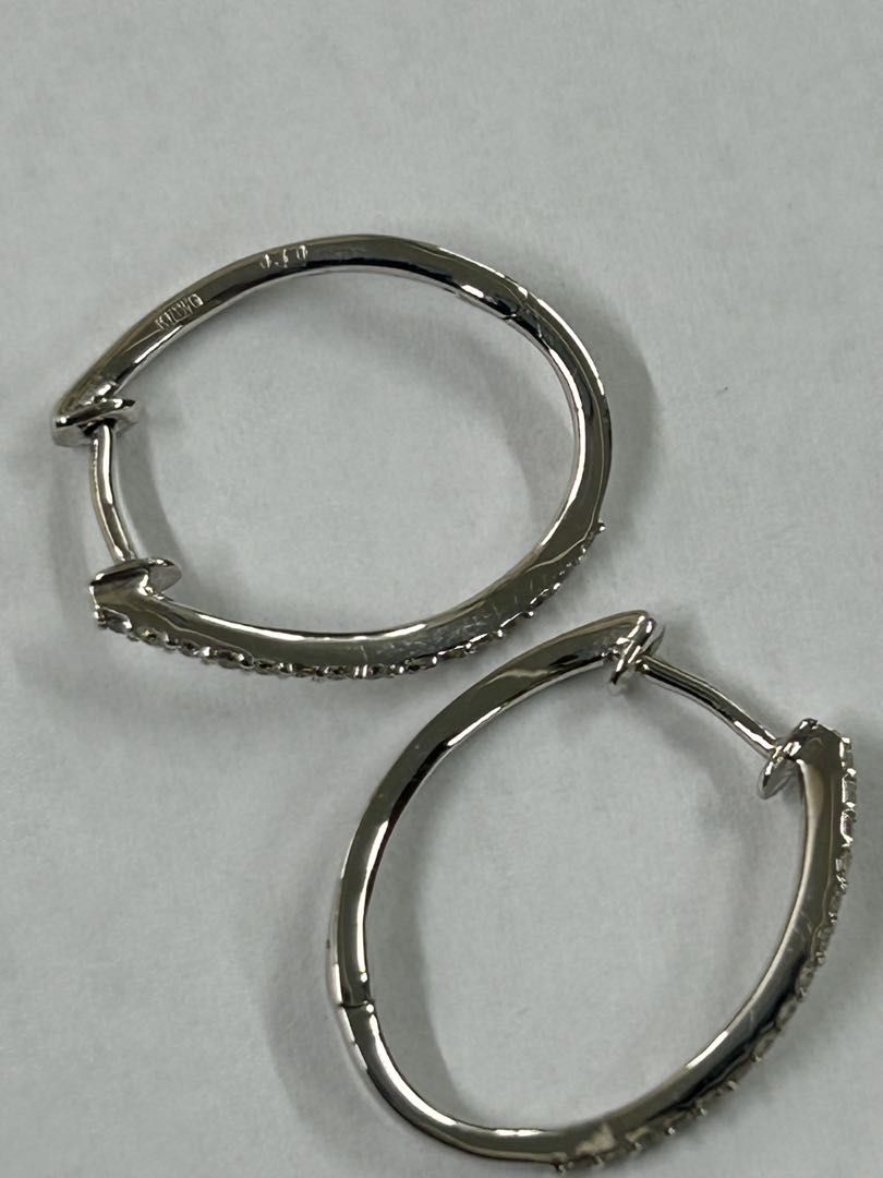極美品 k18WG 中折れピアス ダイヤモンドピアス
